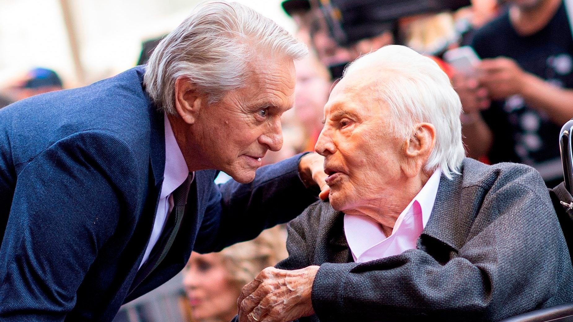 cropped-Michael-Douglas-Kirk