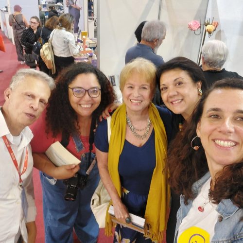 Equipe de voluntários participa da Expo Longevidade em São Paulo